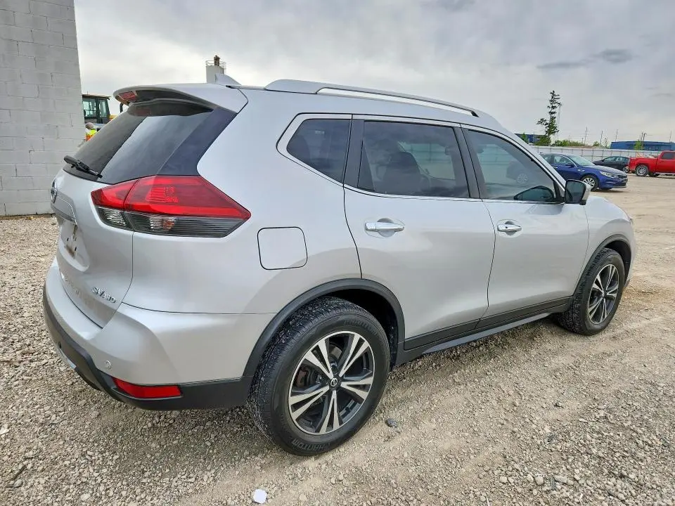2019 NISSAN ROGUE SV  