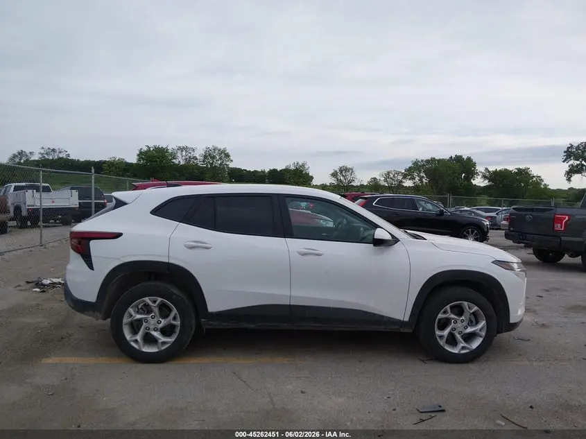 2025 CHEVROLET TRAX FWD LS