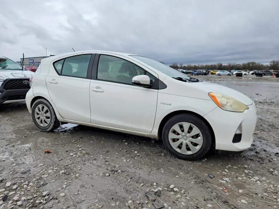 2012 TOYOTA PRIUS C THREE  