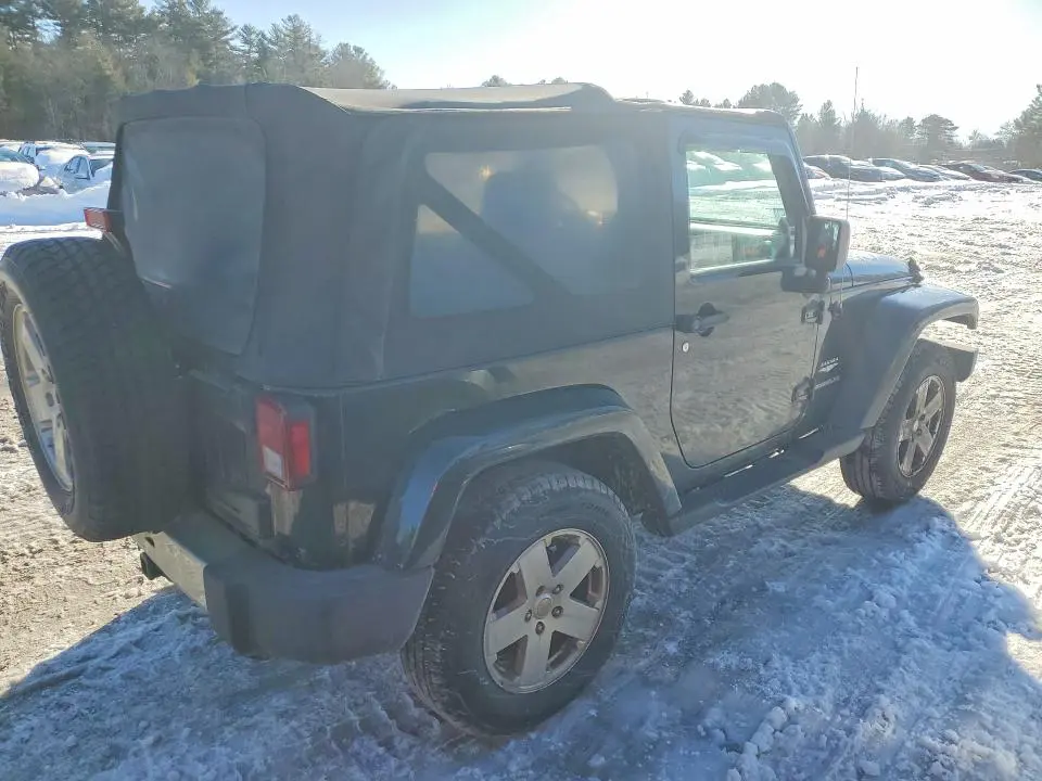 2010 JEEP WRANGLER SAHARA  