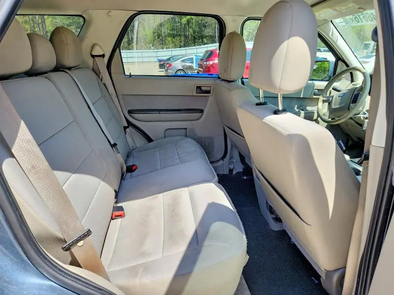 2012 FORD ESCAPE XLT  
