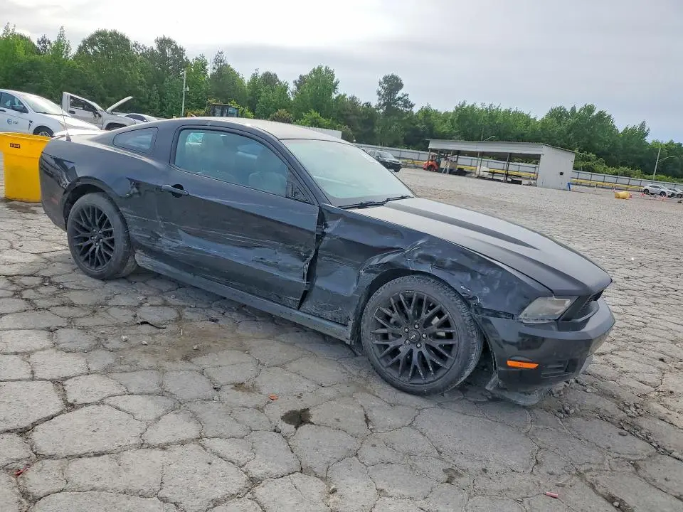 2012 FORD MUSTANG   