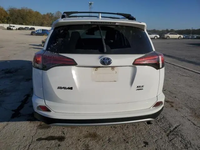2016 TOYOTA RAV4 XLE  