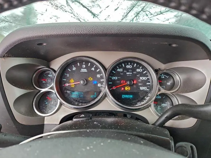 2011 CHEVROLET SILVERADO K1500 LT  