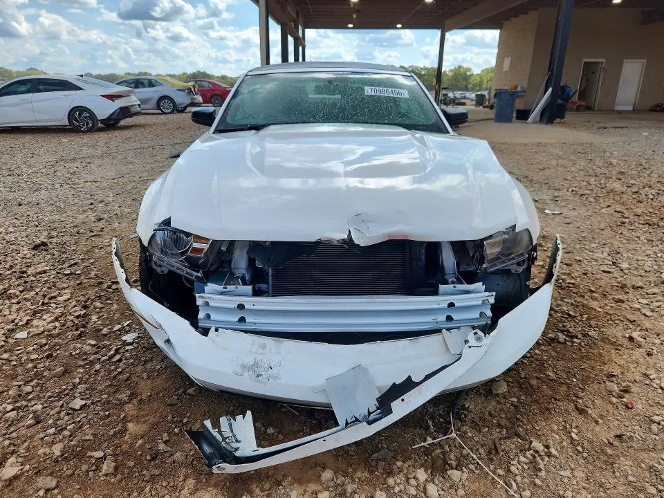 2011 FORD MUSTANG   
