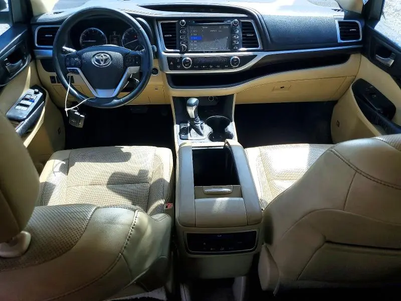 2016 TOYOTA HIGHLANDER LIMITED  