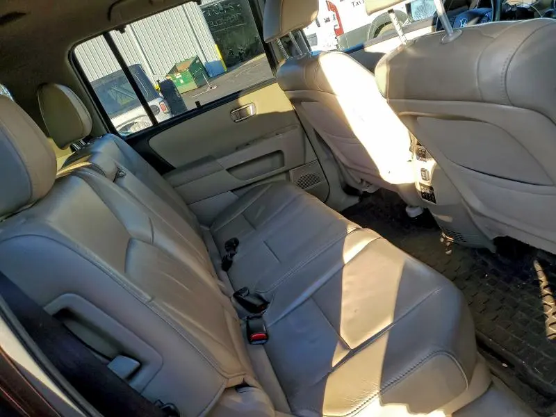 2012 HONDA PILOT TOURING  