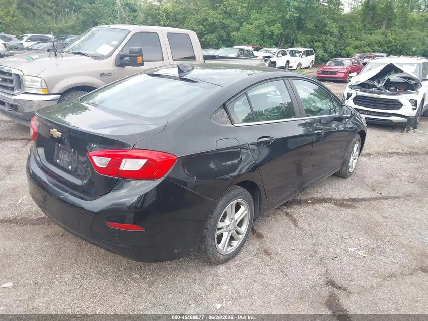 2017 CHEVROLET CRUZE LT AUTO