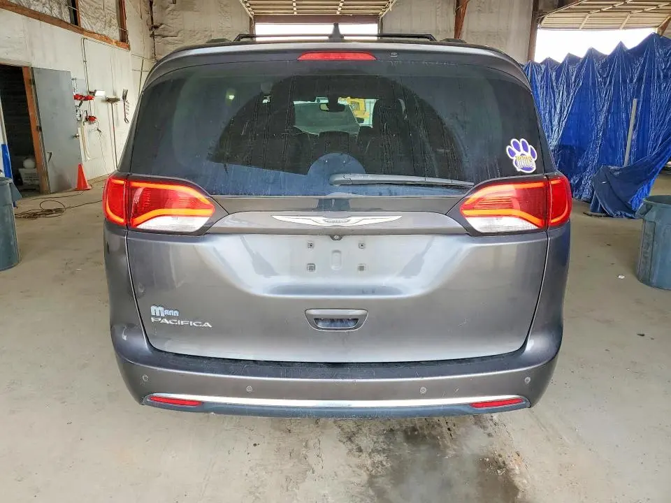 2017 CHRYSLER PACIFICA TOURING L PLUS  