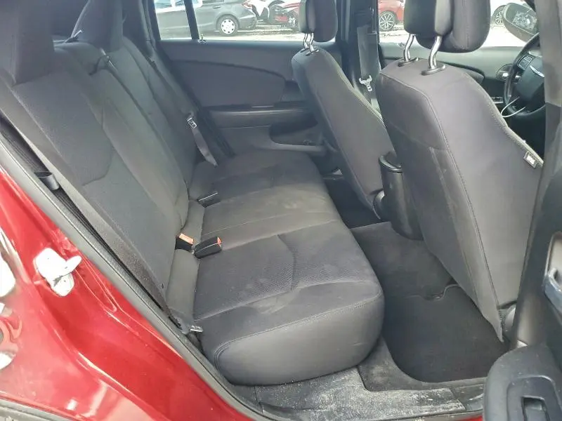 2013 CHRYSLER 200 LX  