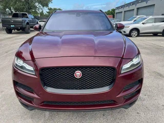 2017 JAGUAR F-PACE PRESTIGE  