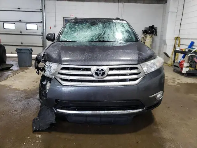 2013 TOYOTA HIGHLANDER LIMITED