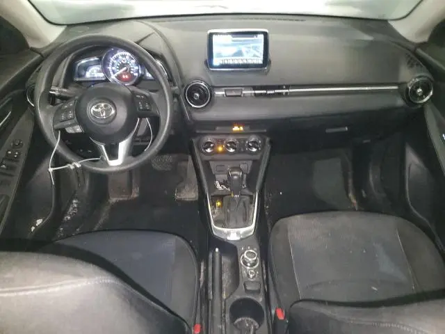 2017 TOYOTA YARIS IA   