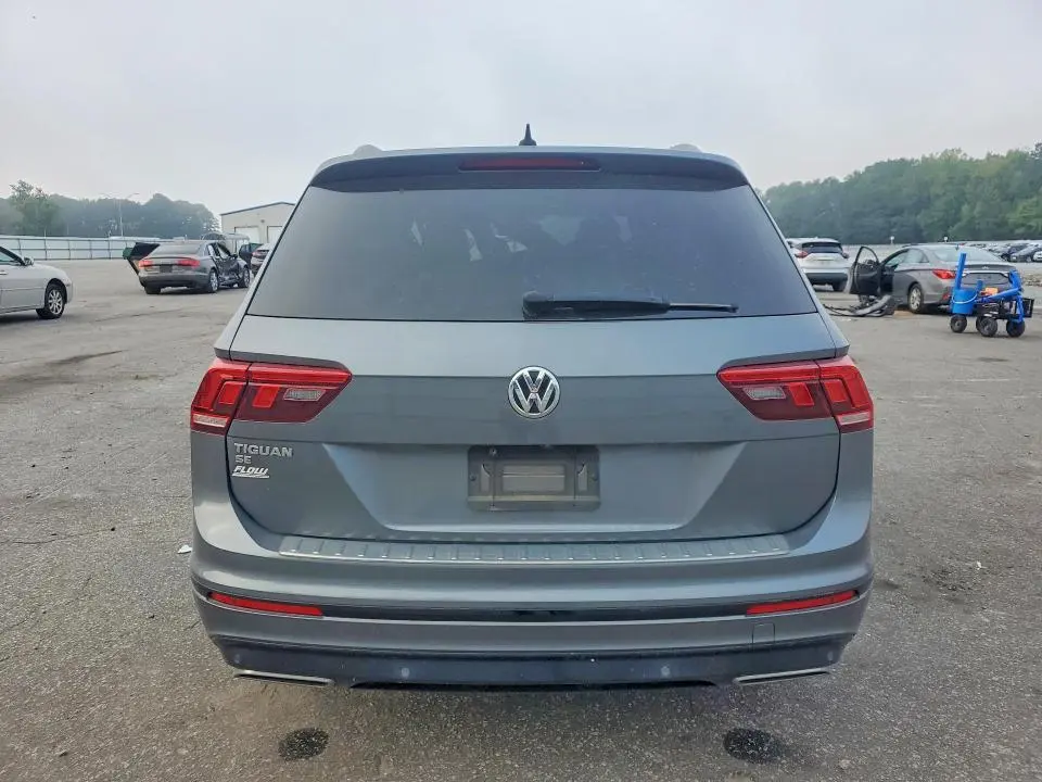 2020 VOLKSWAGEN TIGUAN SE  