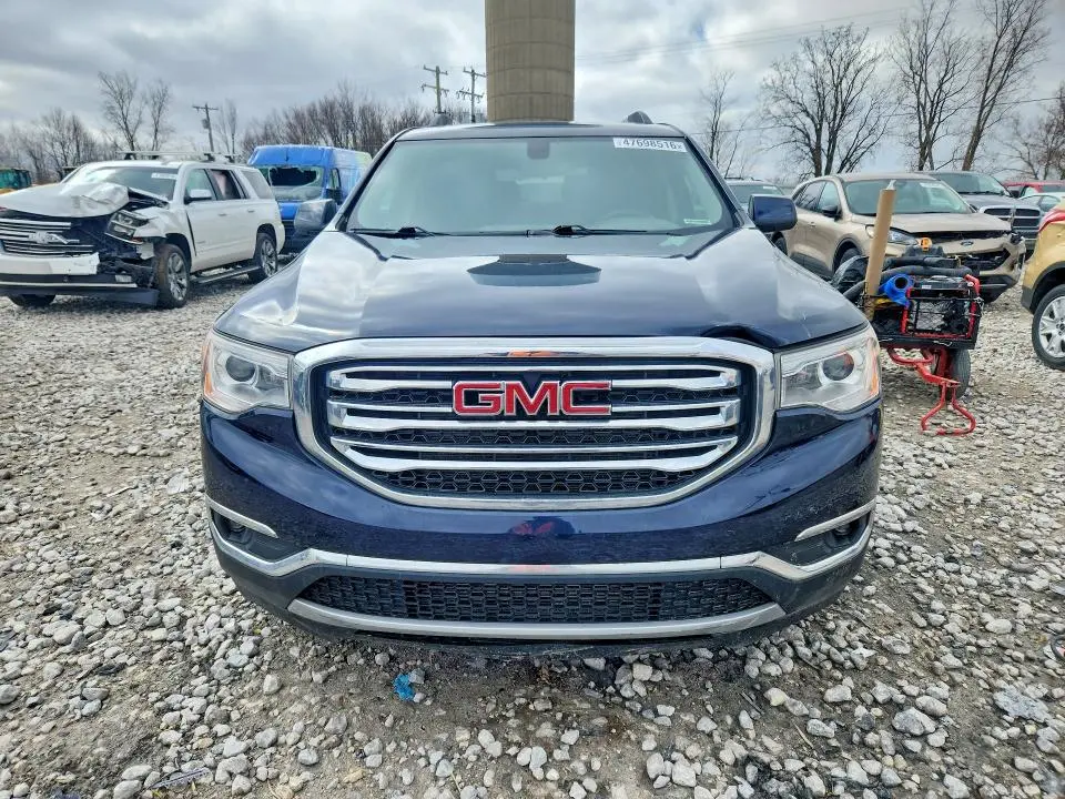 2017 GMC ACADIA SLE  