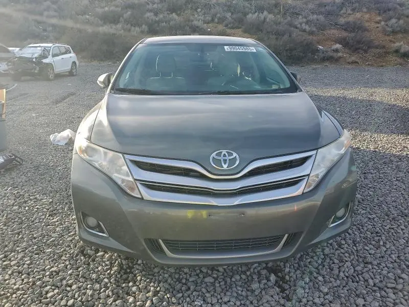2013 TOYOTA VENZA LE  