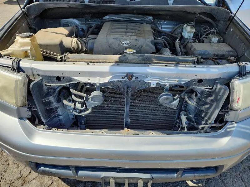 2011 TOYOTA TUNDRA DOUBLE CAB LIMITED  