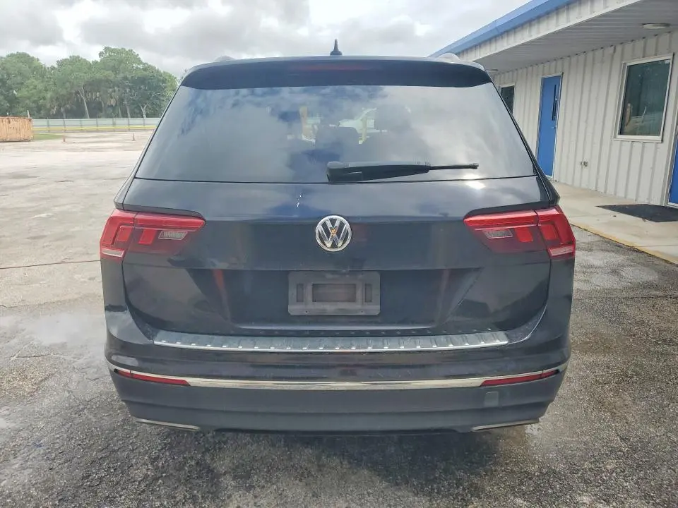 2020 VOLKSWAGEN TIGUAN SE  