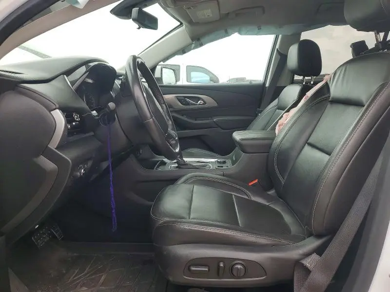 2020 CHEVROLET TRAVERSE LT  