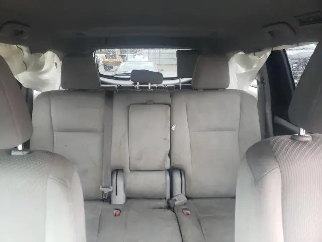 2017 TOYOTA HIGHLANDER LE  