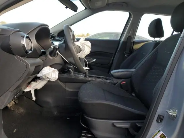 2021 NISSAN KICKS SV  