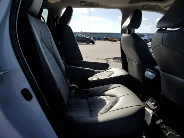 2023 TOYOTA HIGHLANDER HYBRID BRONZE EDITION  