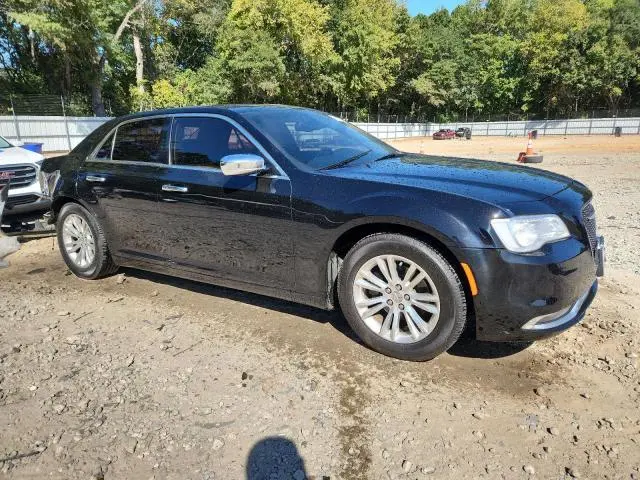 2016 CHRYSLER 300C   