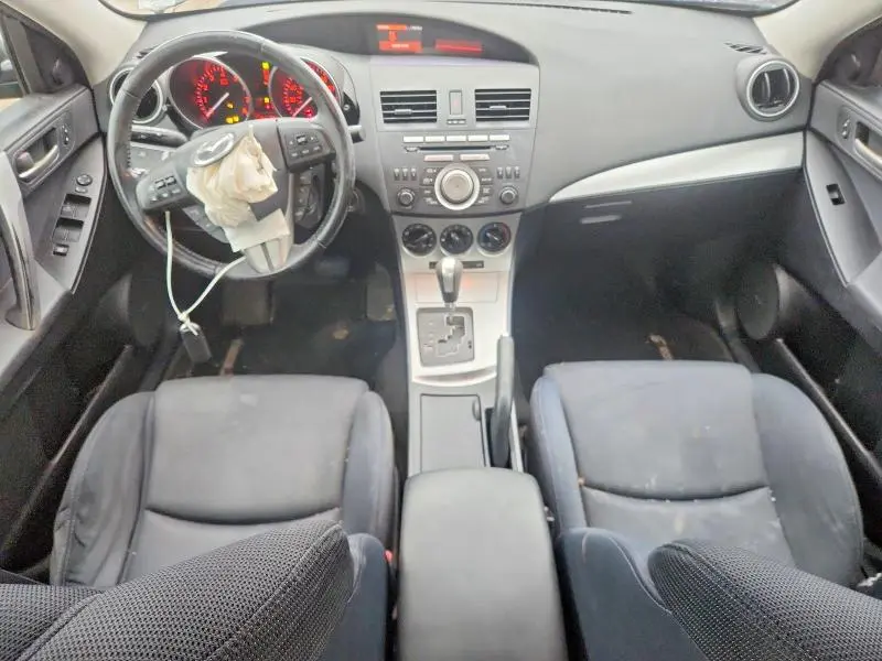2010 MAZDA 3 S  