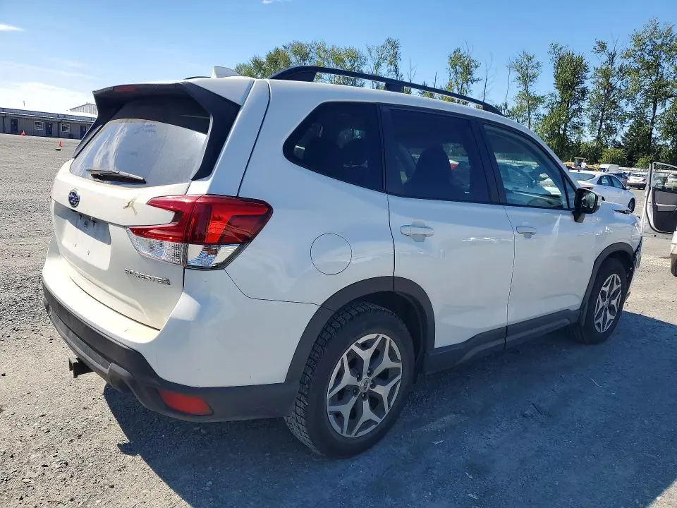 2019 SUBARU FORESTER PREMIUM  