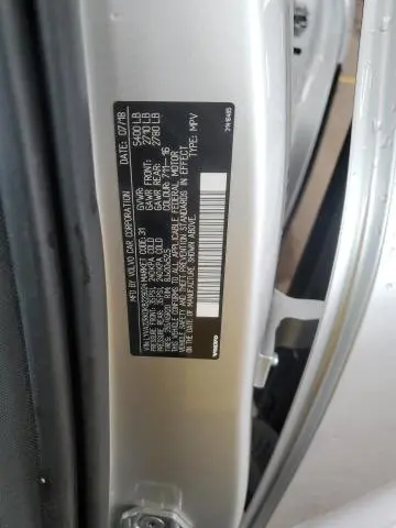 2019 VOLVO XC60 T6 MOMENTUM  