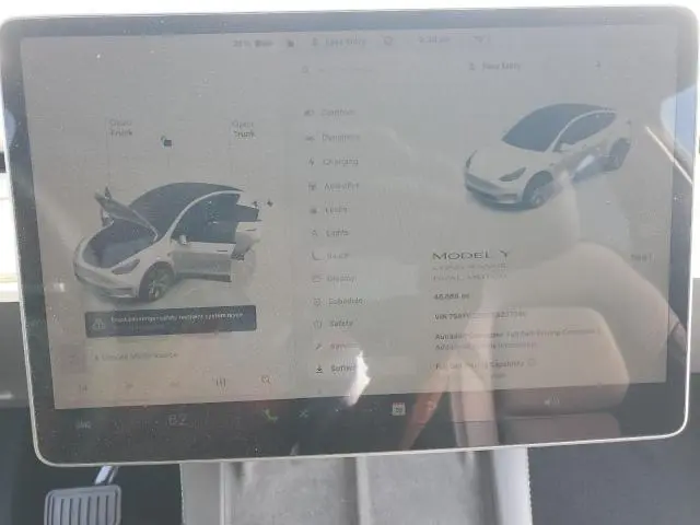 2024 TESLA MODEL Y