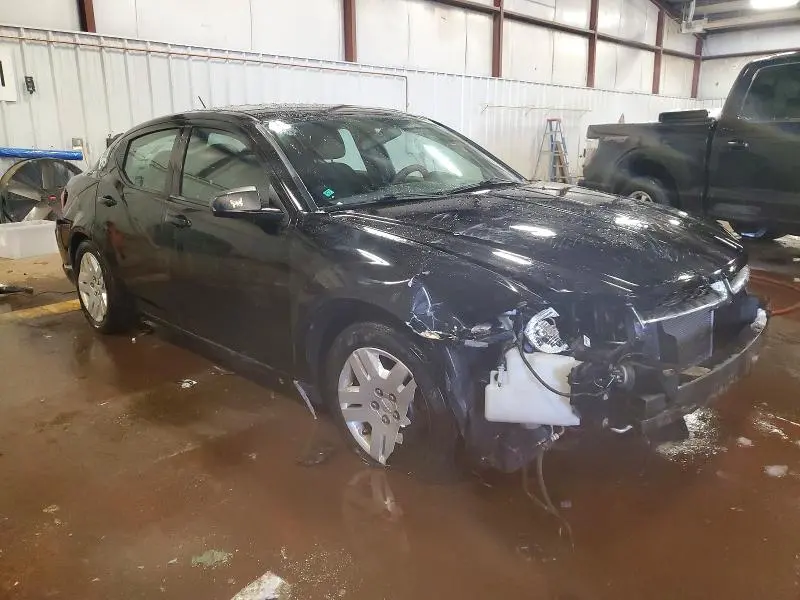 2013 DODGE AVENGER SE  