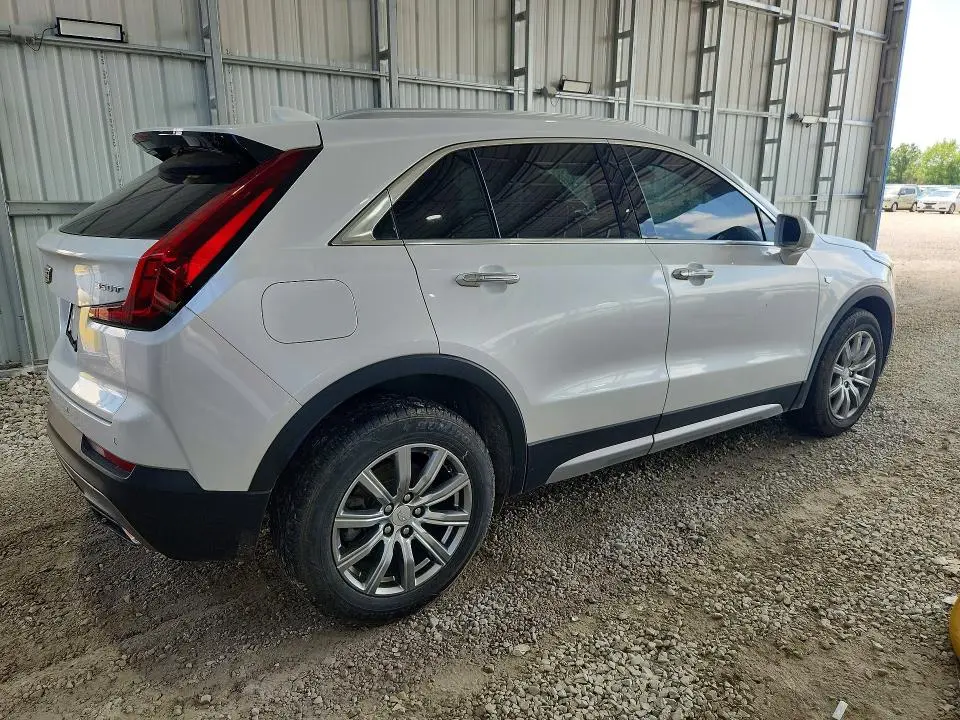 2020 CADILLAC XT4 PREMIUM LUXURY  
