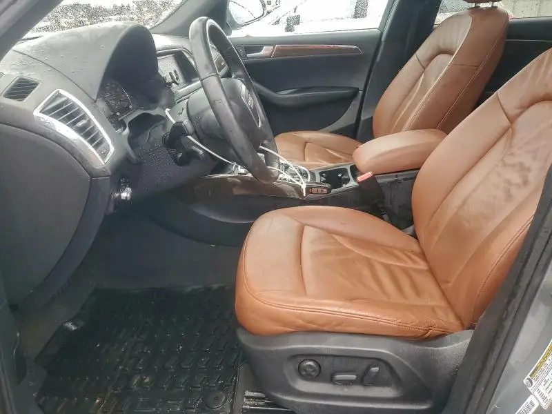 2011 AUDI Q5 PREMIUM PLUS  