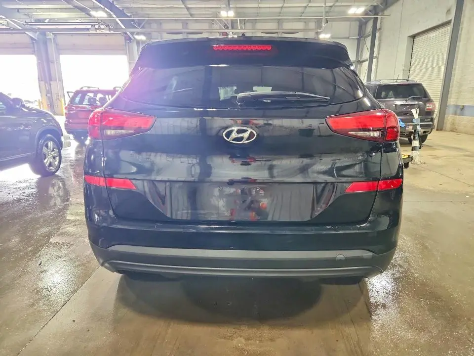 2019 HYUNDAI TUCSON SE  