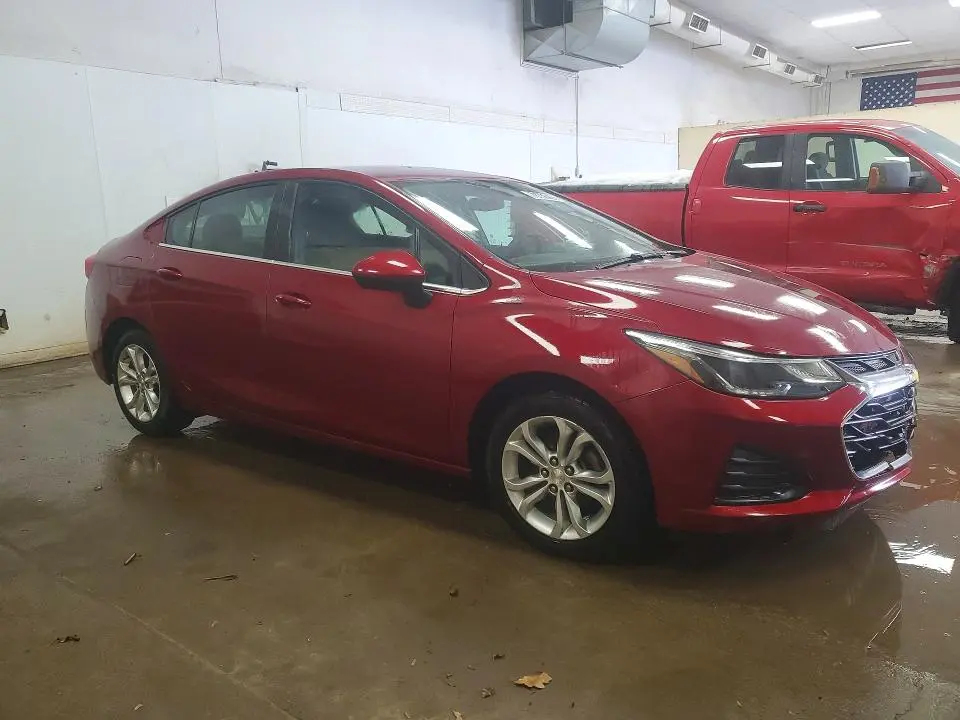 2019 CHEVROLET CRUZE LT  