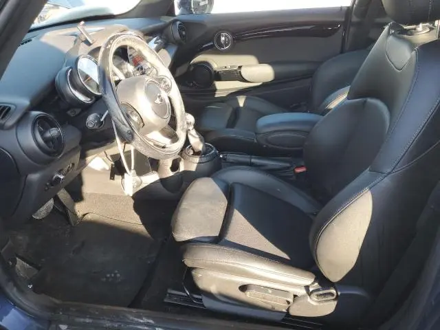 2016 MINI COOPER S