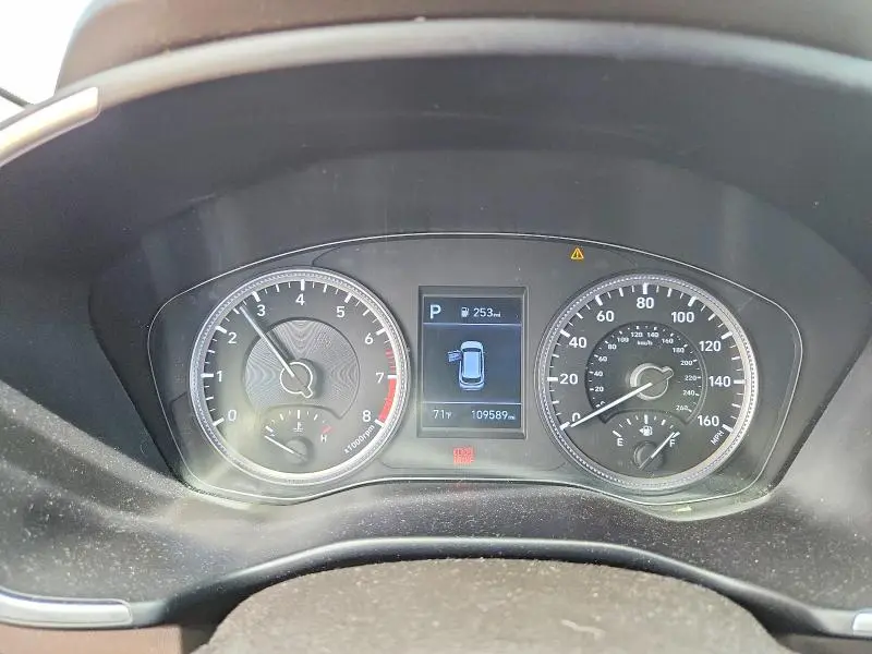 2019 HYUNDAI SANTA FE SE 2.4L  