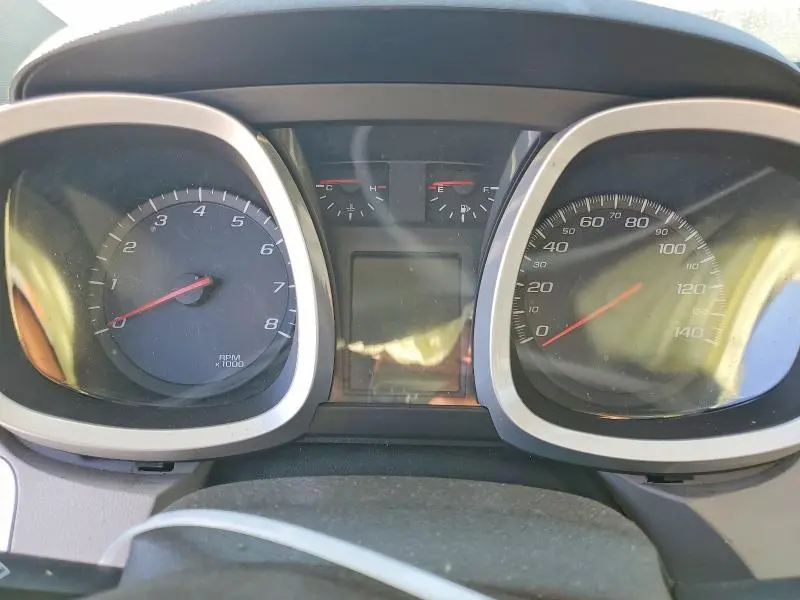 2010 CHEVROLET EQUINOX LT  