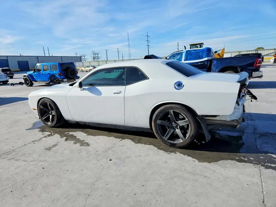 2014 DODGE CHALLENGER SRT8 CORE  