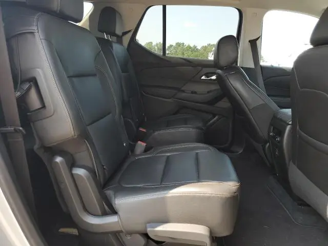 2021 CHEVROLET TRAVERSE LT  