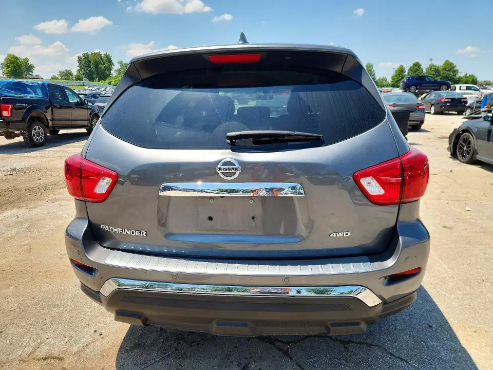 2020 NISSAN PATHFINDER S  