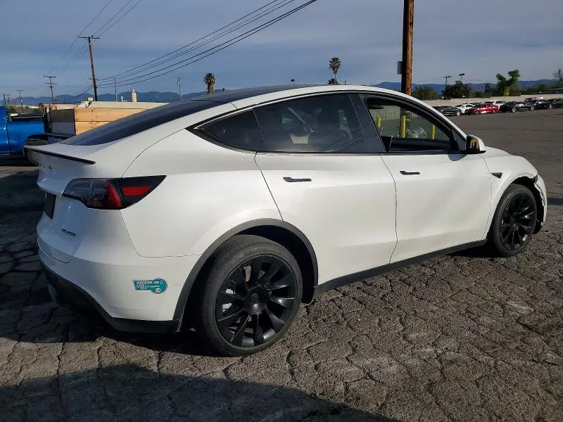 2022 TESLA MODEL Y   