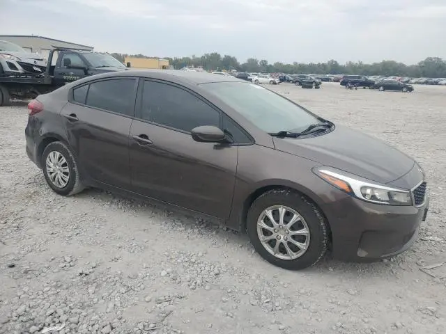 2017 KIA FORTE LX  