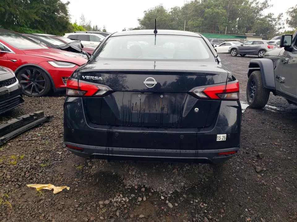 2024 NISSAN VERSA S  