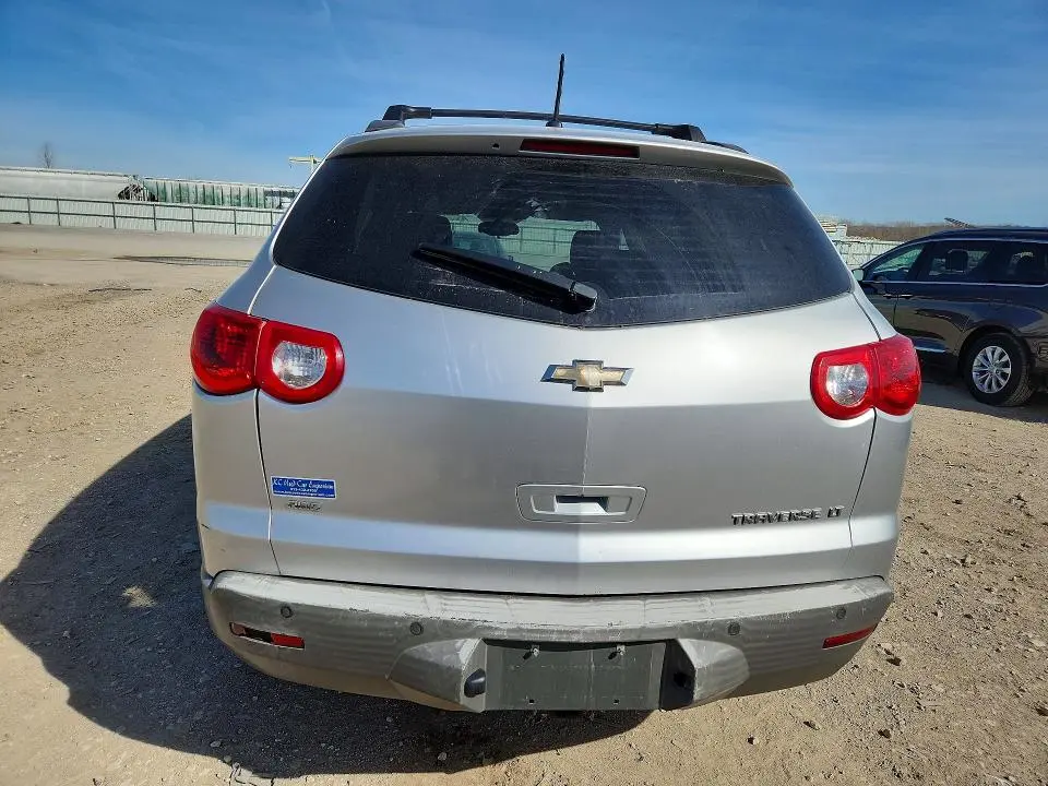 2012 CHEVROLET TRAVERSE LT  