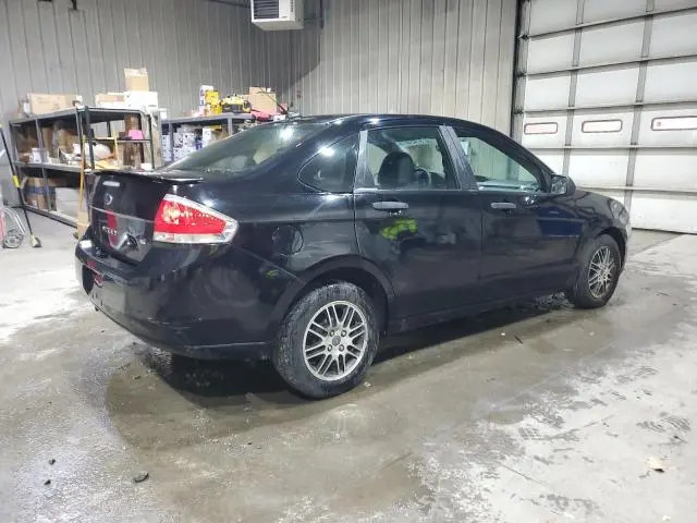 2010 FORD FOCUS SE  