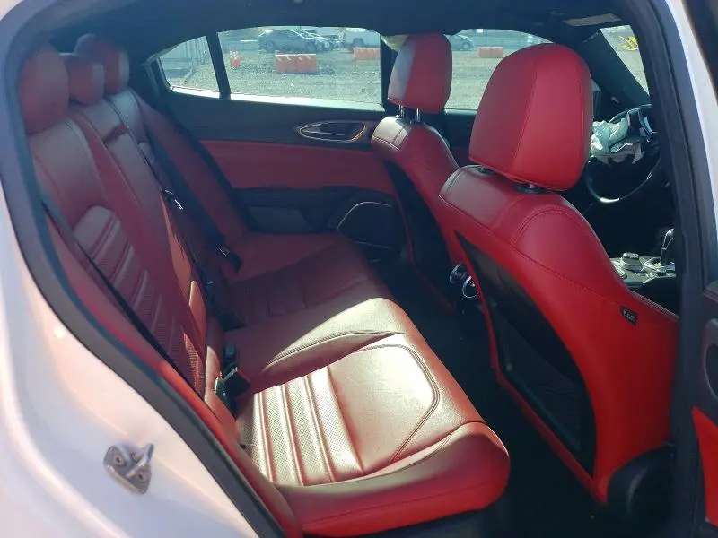 2020 ALFA ROMEO GIULIA TI  