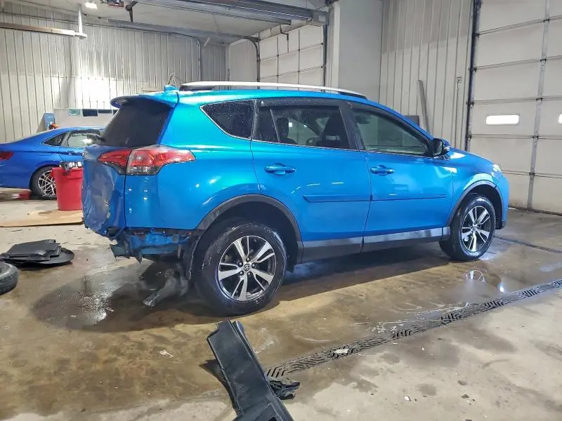2017 TOYOTA RAV4 XLE  