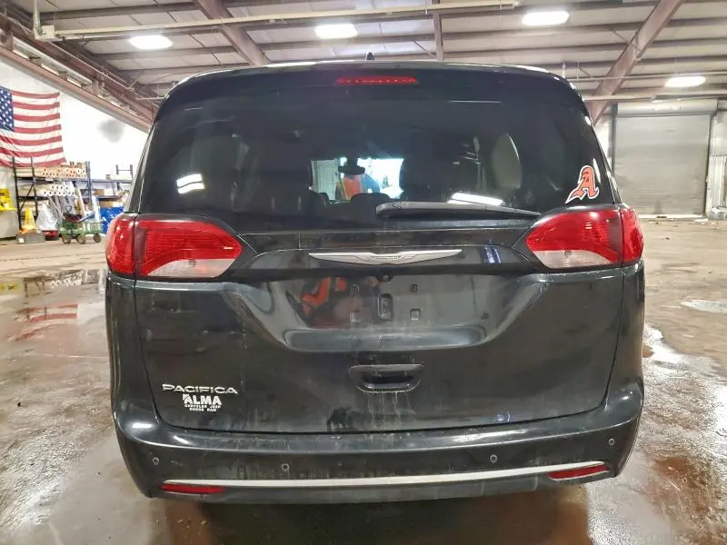 2017 CHRYSLER PACIFICA TOURING L  